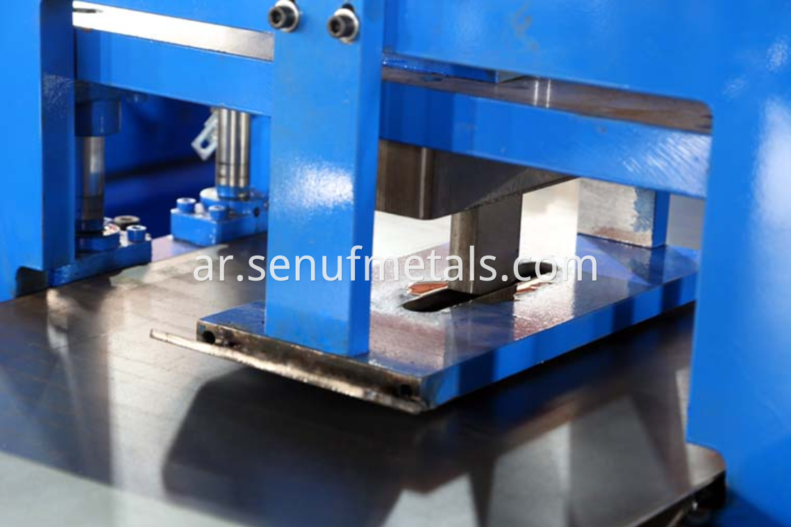 highway guardrail forming machine punching press (5)